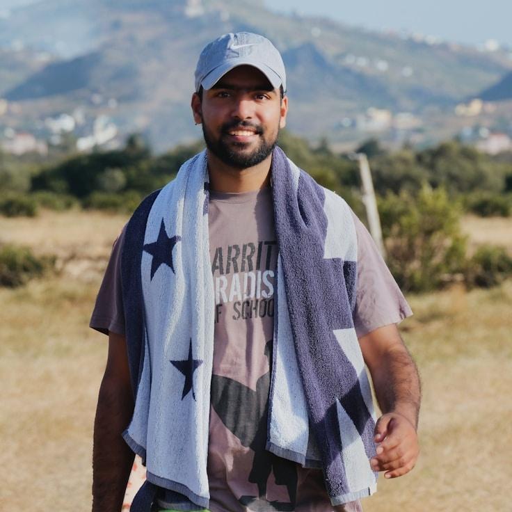 Arin Kapoor, Client Relations Director, discussing corporate gifting strategy with business clients